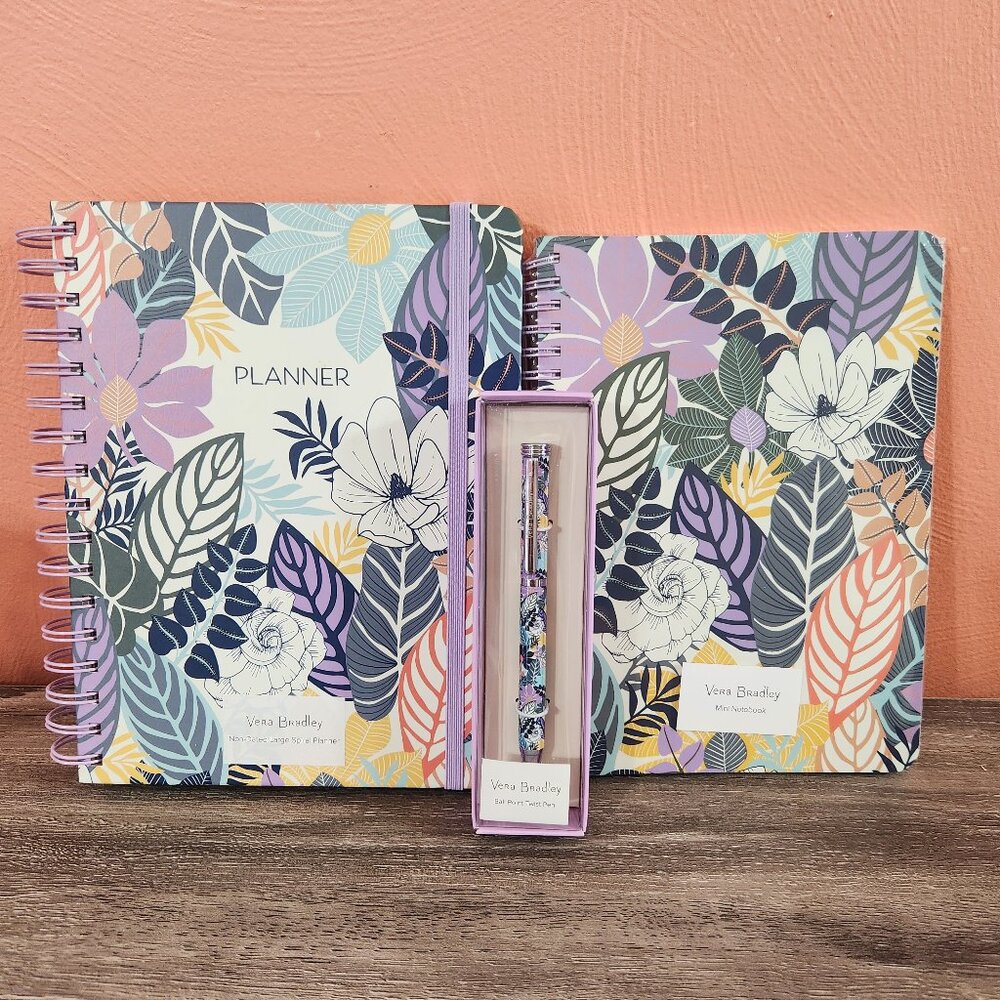Vera Bradley Non-Dated Planner,  Mini Notebook, & Ball Point Pen - Palm Floral
